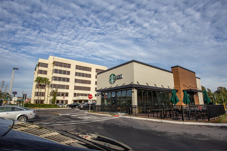 More Photos Of 2699 Lee Rd, Winter Park Office For Lease