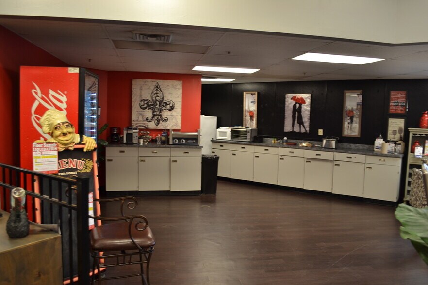 More Photos Of 1783-1785 E Ohio Pike, Amelia Freestanding For Sale