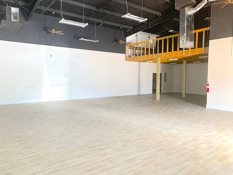 More Photos Of 26302 Interstate 45, Spring Freestanding For Lease