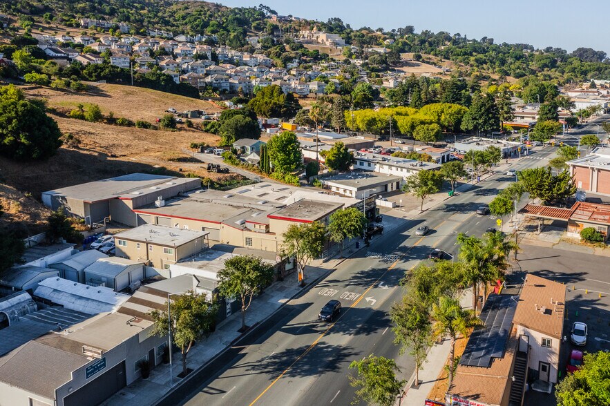 More Photos Of 4022 San Pablo Dam Rd, El Sobrante Storefront Retail Residential For Sale