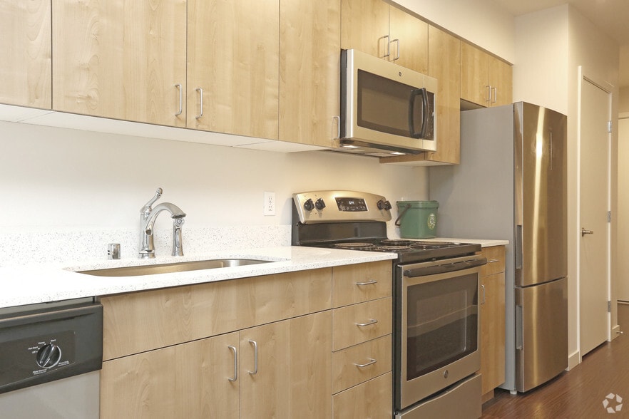 More Photos Of 13280 Linden Ave N, Seattle Apartments For Lease