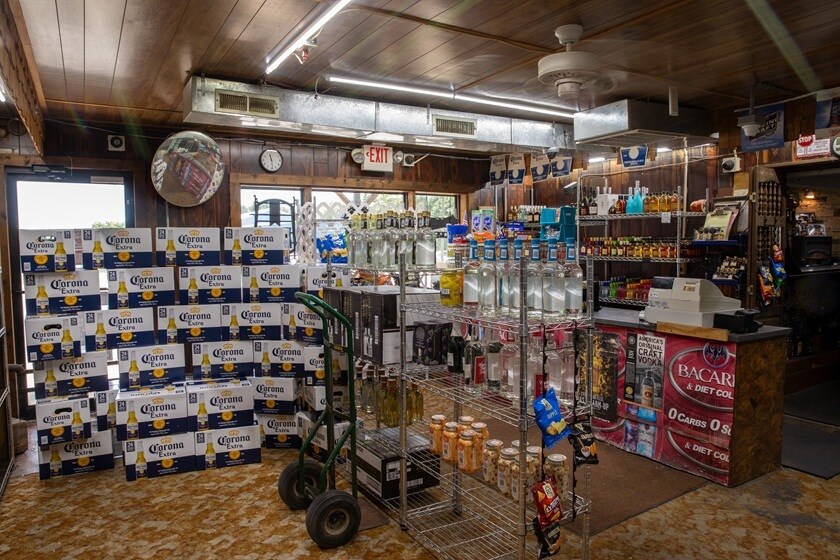 More Photos Of 22572 Bridgeville Hwy, Seaford Auto Dealership For Sale