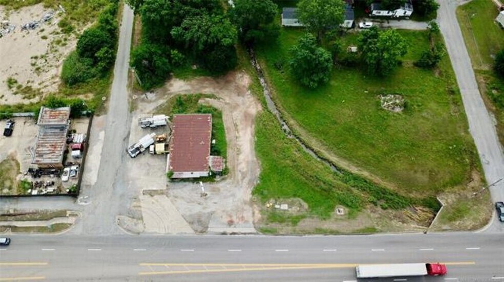 More Photos Of 909 S Garfield Ave, Kiowa Convenience Store For Sale