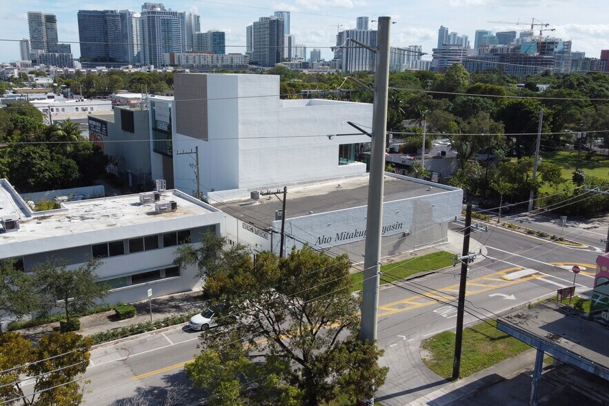 More Photos Of 321 NW 37th St, Miami Land For Sale