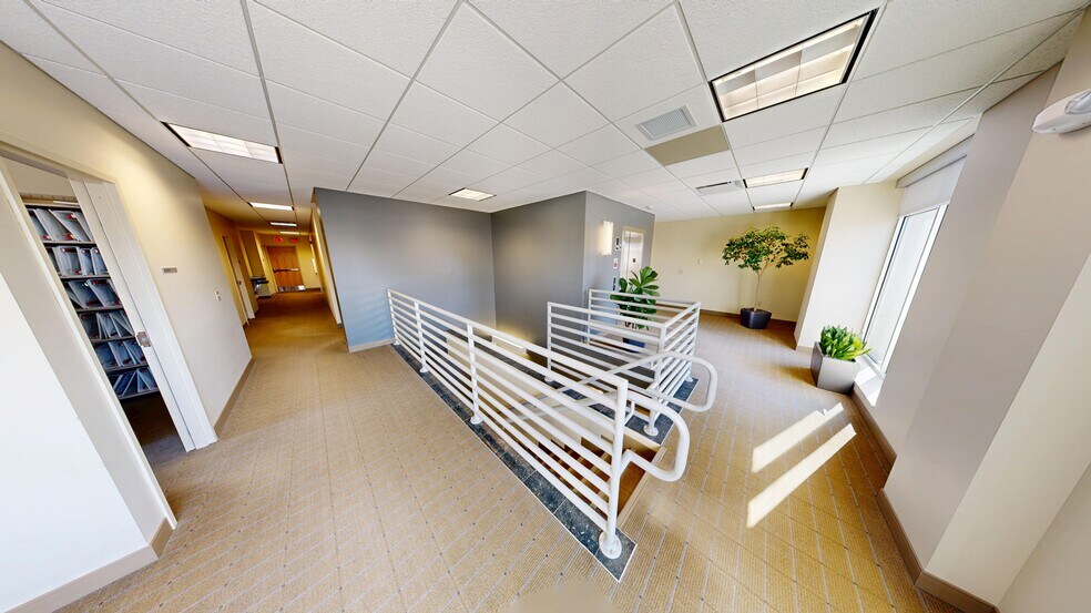 More Photos Of 505 E Washington Blvd, Fort Wayne Medical For Sale