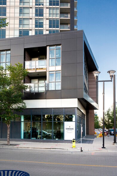 More Photos Of 550 Riverfront Av SE, Calgary Storefront Retail Residential For Sale