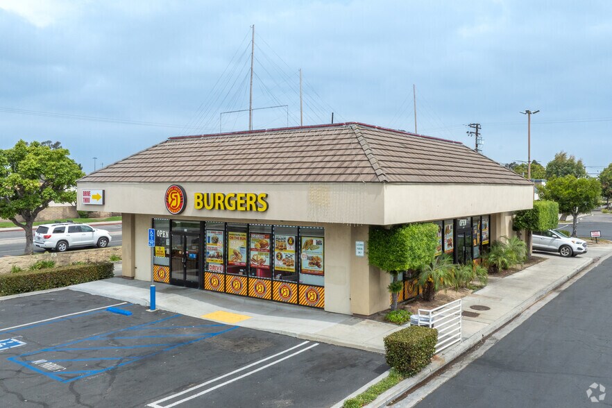 More Photos Of 8888-8998 Knott Ave, Buena Park Unknown For Lease