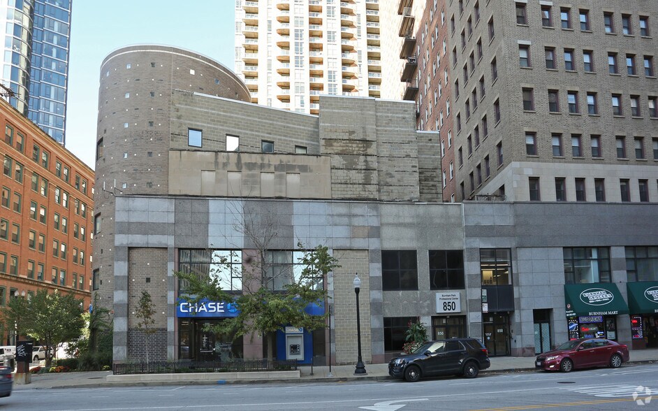 More Photos Of 850 S Wabash Ave, Chicago Office For Lease