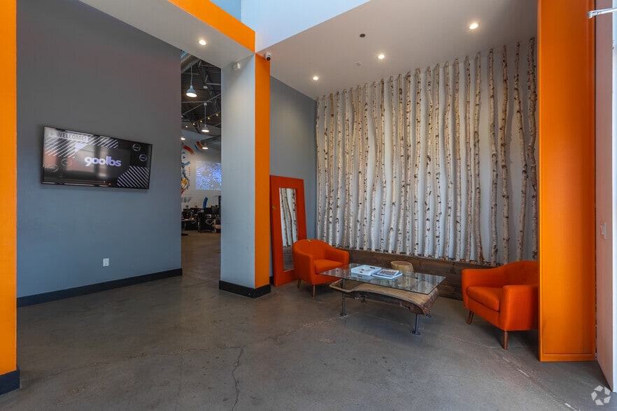 More Photos Of 5301 Alpha Rd, Dallas Unknown For Lease