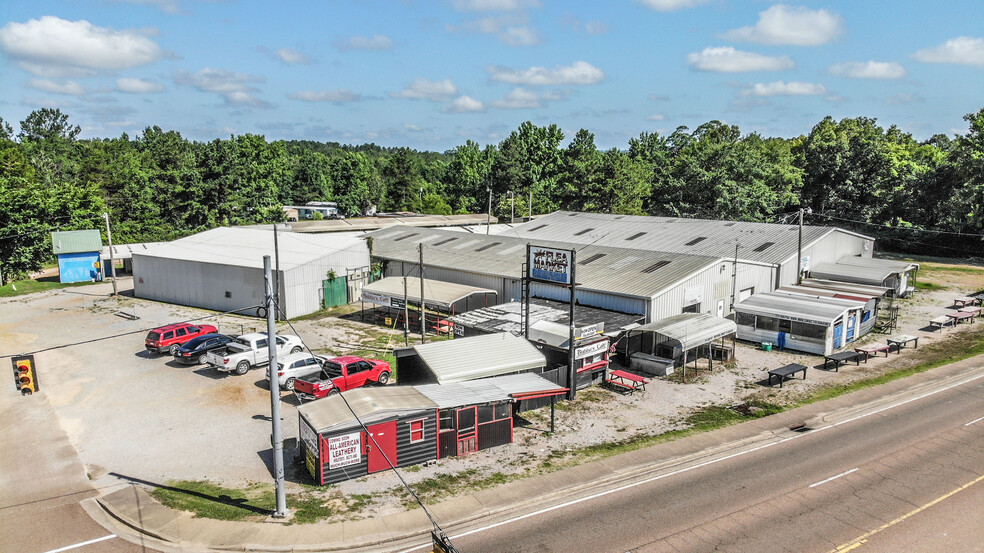 Primary Photo Of 3465 64th Hwy, Crump Storefront For Sale