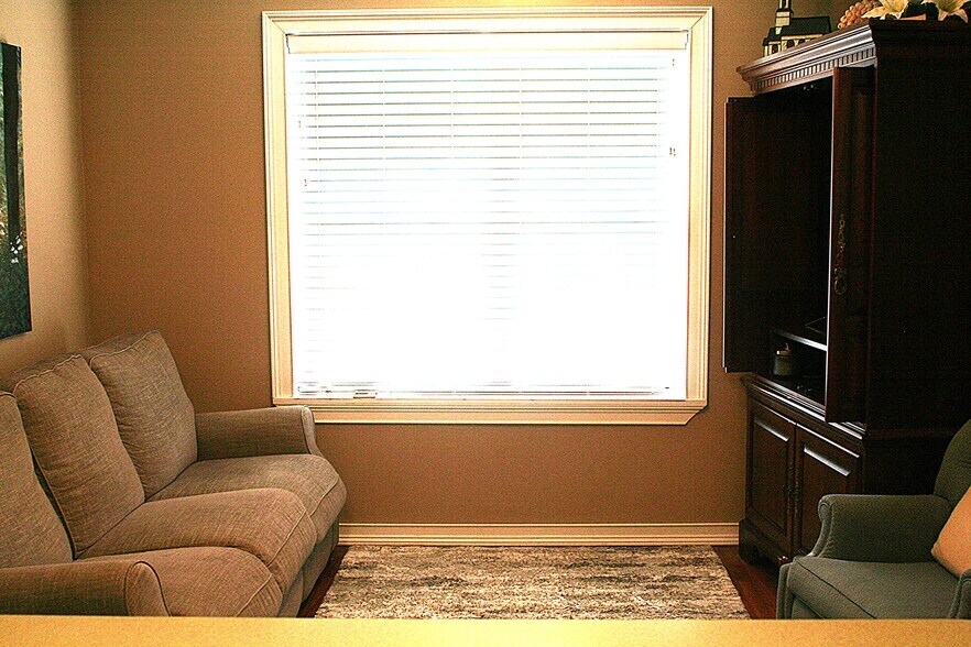 More Photos Of 10221 New Kings Rd, Jacksonville Office Residential For Sale