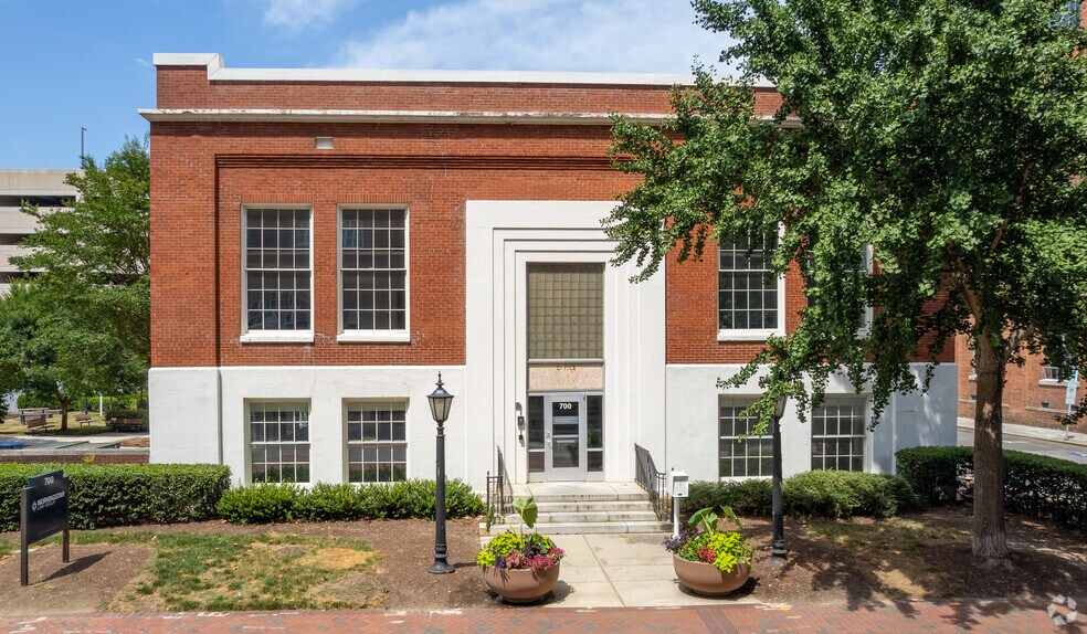 More Photos Of 700 W Main St, Durham Loft Creative Space For Lease