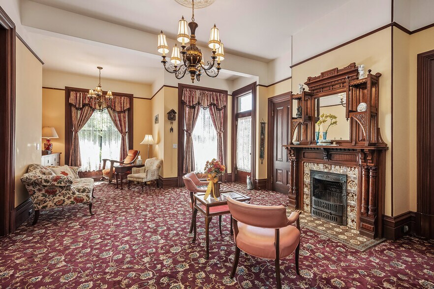 More Photos Of 333 G St, San Rafael Apartments For Sale