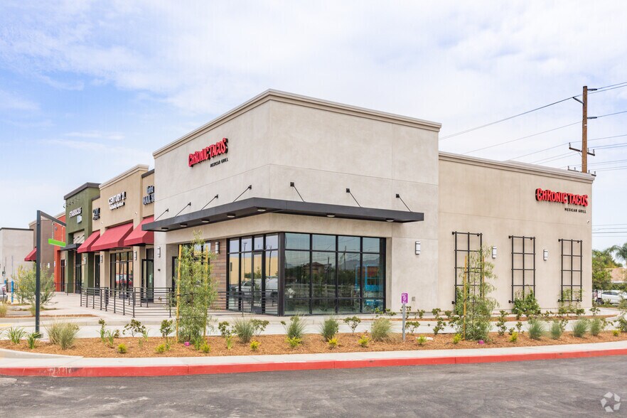 Primary Photo Of 27559 Newport Rd, Menifee Storefront For Lease