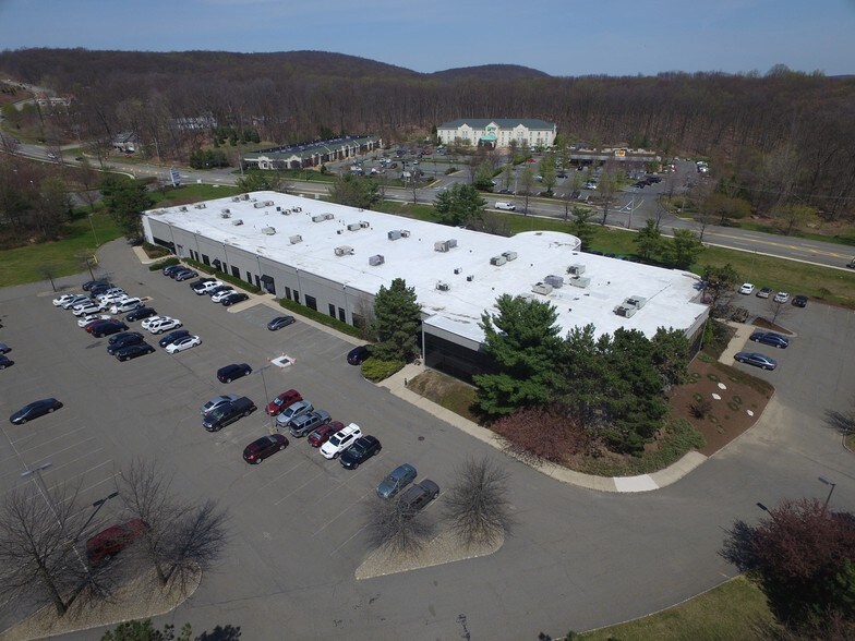 More Photos Of 111 Howard Blvd, Mount Arlington Office For Lease