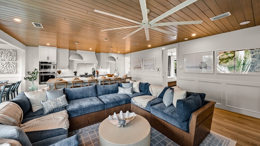 More Photos Of , Siesta Key Multifamily For Sale
