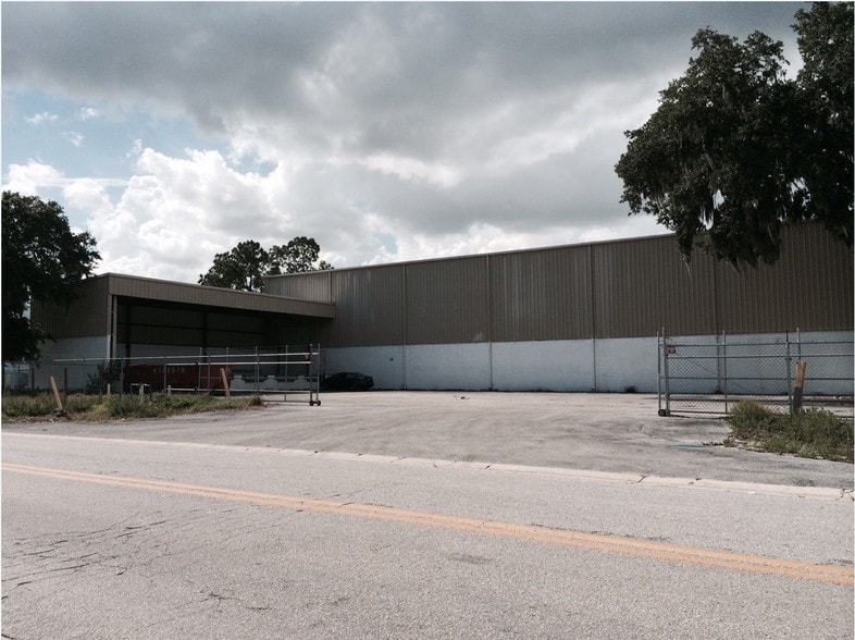 More Photos Of 1433 Massaro Blvd, Tampa Distribution For Lease