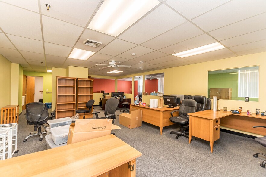 More Photos Of 23-25 Spring St, Ossining Office For Lease