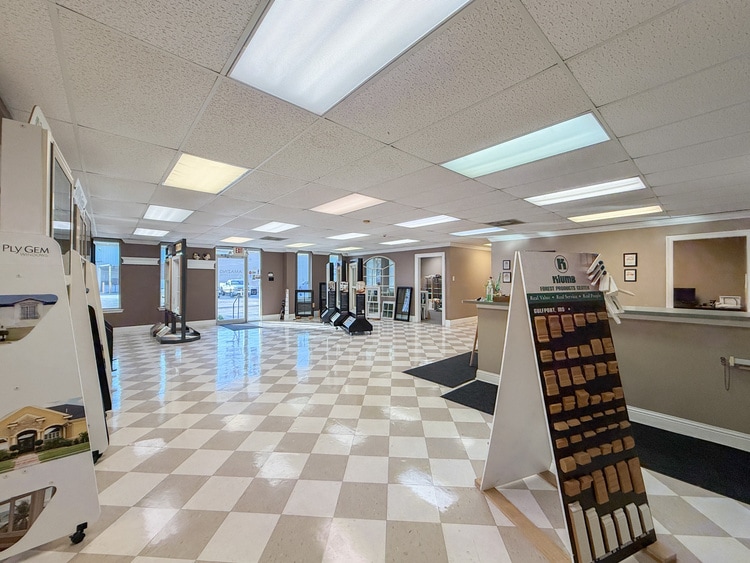 More Photos Of 4305 Hessmer Ave, Metairie Distribution For Sale