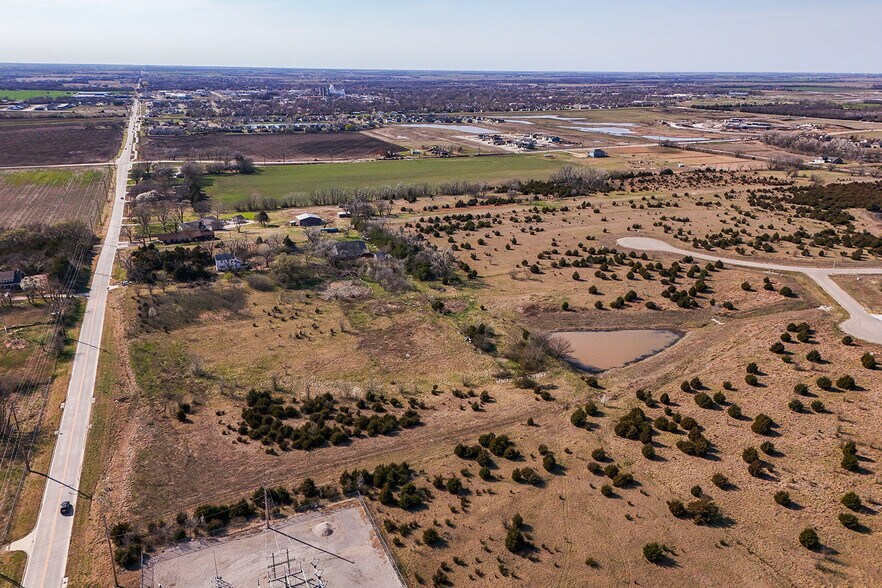 More Photos Of 3.19+/- Acres on Cedar Hill cir, Valley Center Land For Sale