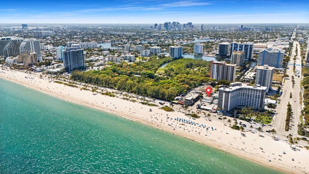 More Photos Of 900 Sunrise Ln, Fort Lauderdale Restaurant For Sale