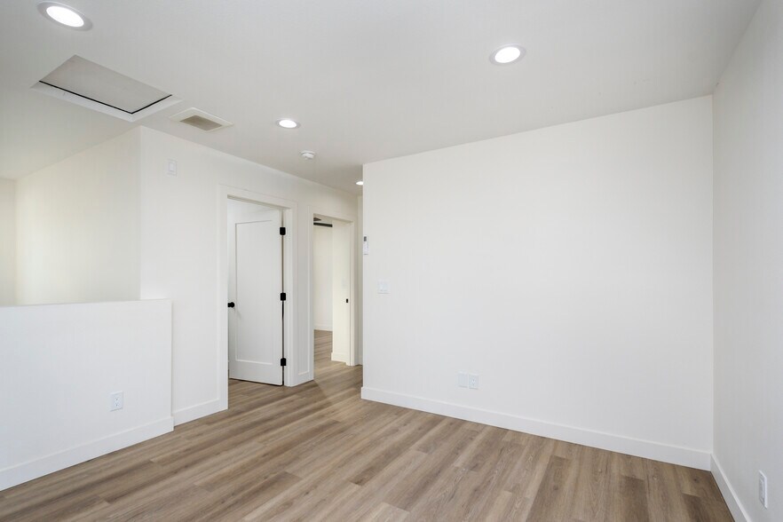 More Photos Of 5822 Gage Ave, Bell Gardens Apartments For Sale