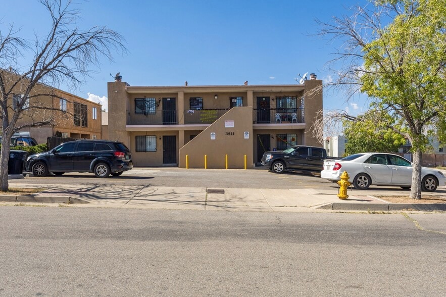 More Photos Of 3611 Tyson Pl NE, Albuquerque Multifamily For Sale