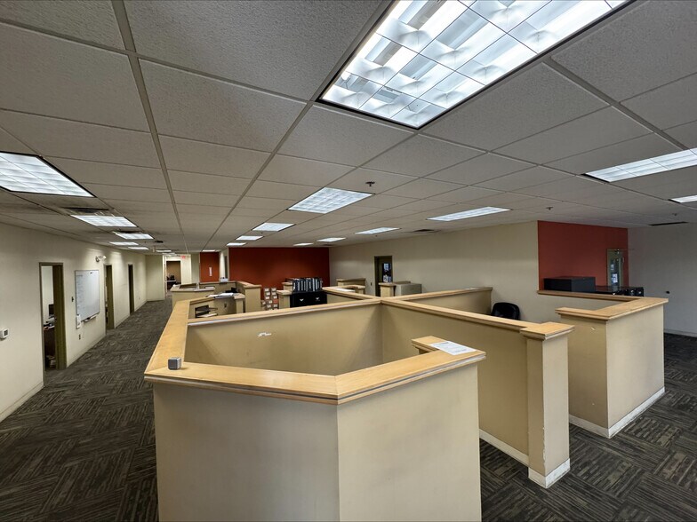 More Photos Of 43 Stults Rd, Dayton Warehouse For Sale