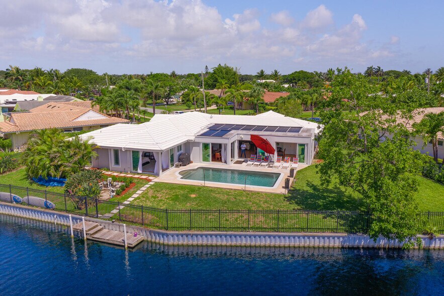 More Photos Of 1768 Tudor Rd, North Palm Beach Specialty For Sale
