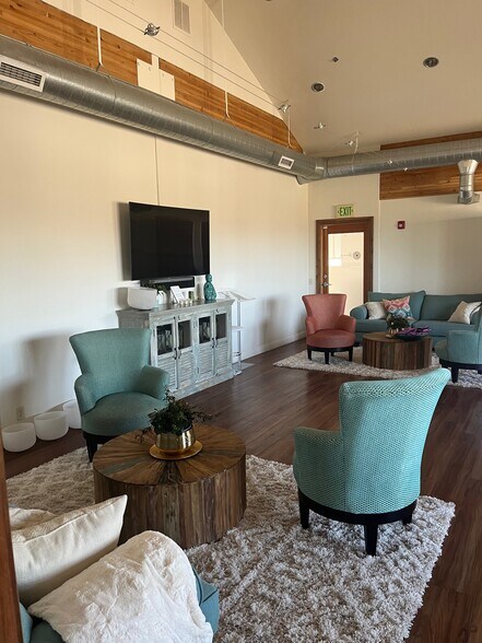 More Photos Of 4343 N Ut-224 Hwy, Park City General Retail For Sale