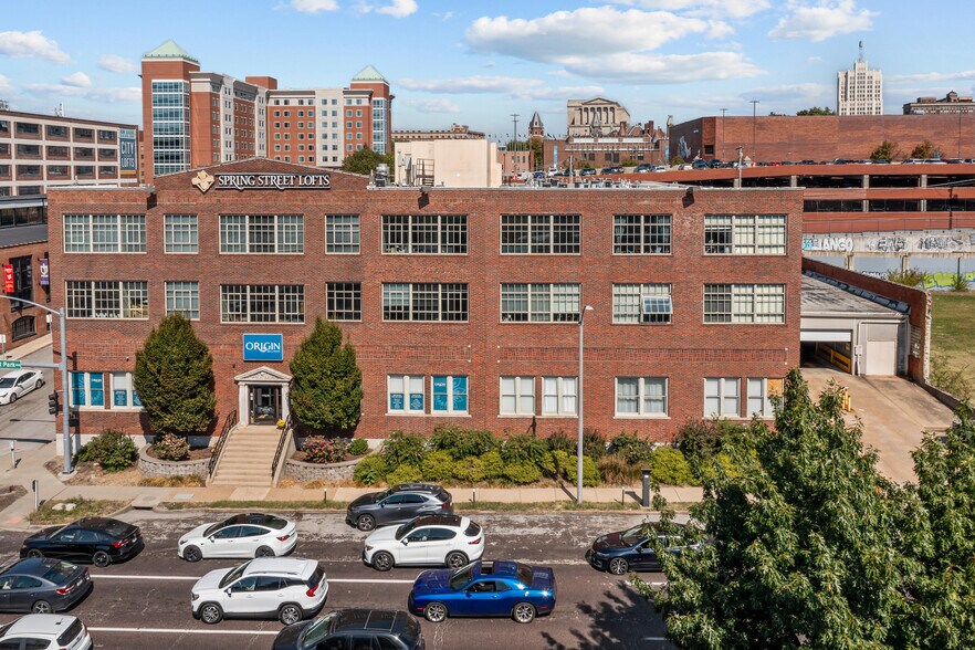 More Photos Of 24 S Spring Ave, Saint Louis Apartments For Sale