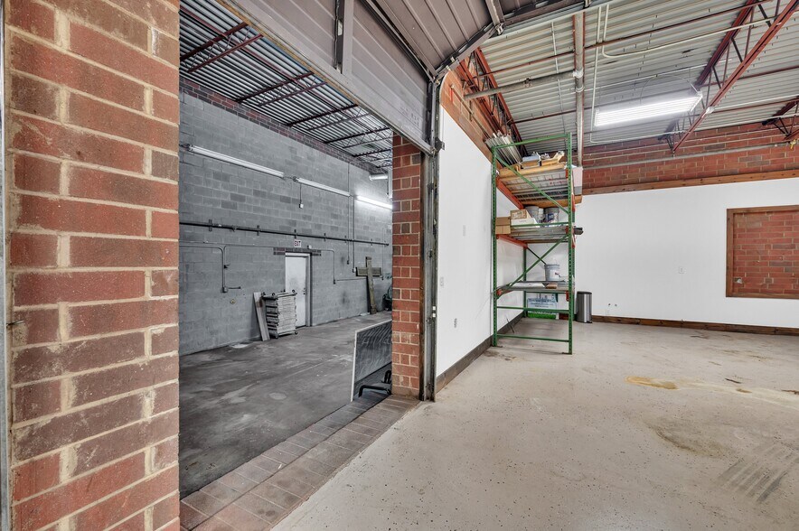 More Photos Of 105 Rock Barn Rd NE, Conover Flex For Sale