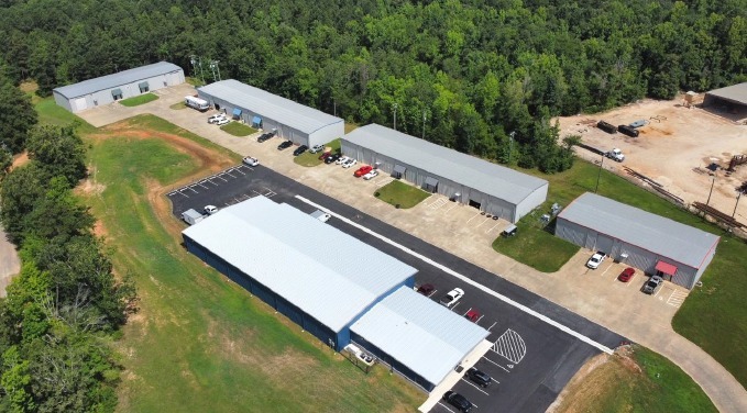 Primary Photo Of 150-170 Lone Star Pky, White Oak Warehouse For Lease