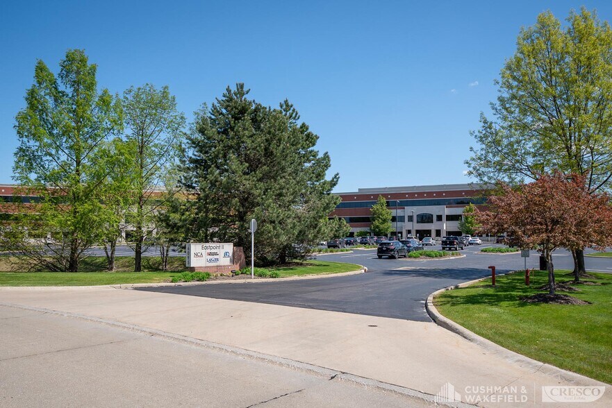 More Photos Of 6085 Parkland Blvd, Mayfield Heights Unknown For Lease