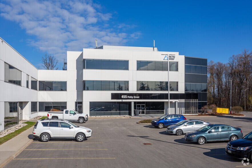 More Photos Of 455 Phillip St, Waterloo Office For Lease