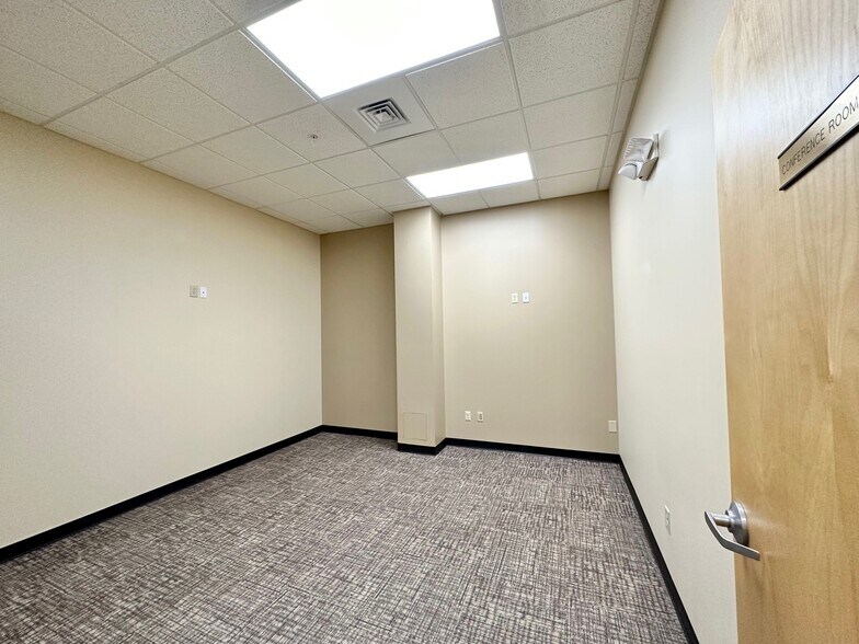 More Photos Of 1605 Adler Cir, Portage Unknown For Lease