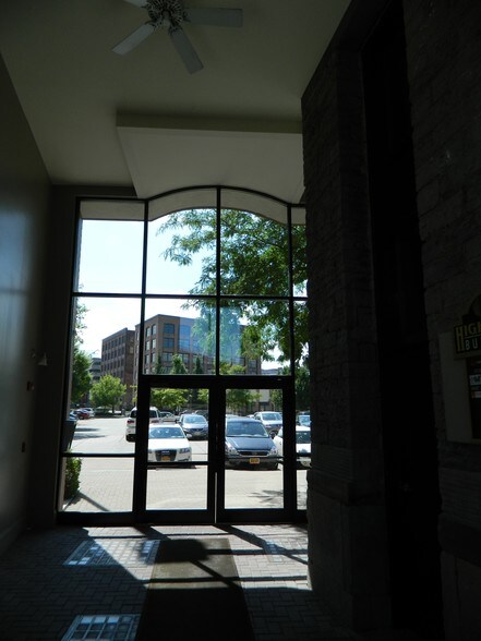 More Photos Of 4 Commercial St, Rochester Loft Creative Space For Lease