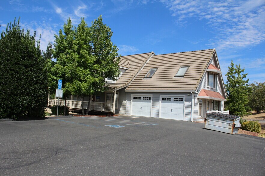 More Photos Of , Auburn Office For Sale