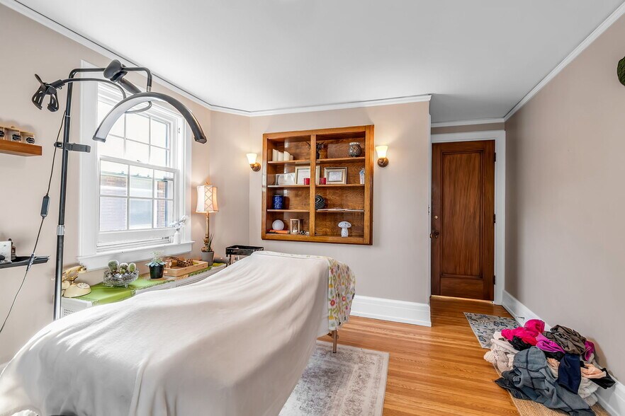 More Photos Of 2740 Main St, Buffalo Office Residential For Sale