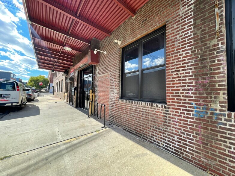 More Photos Of 55 Meadow St, Brooklyn Manufacturing For Lease