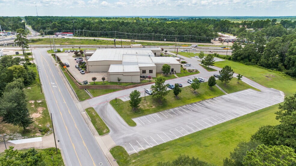 More Photos Of 540 Interstate 45 S, Huntsville Medical For Lease