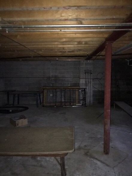 More Photos Of 313 Main St, Red Hill Restaurant For Lease