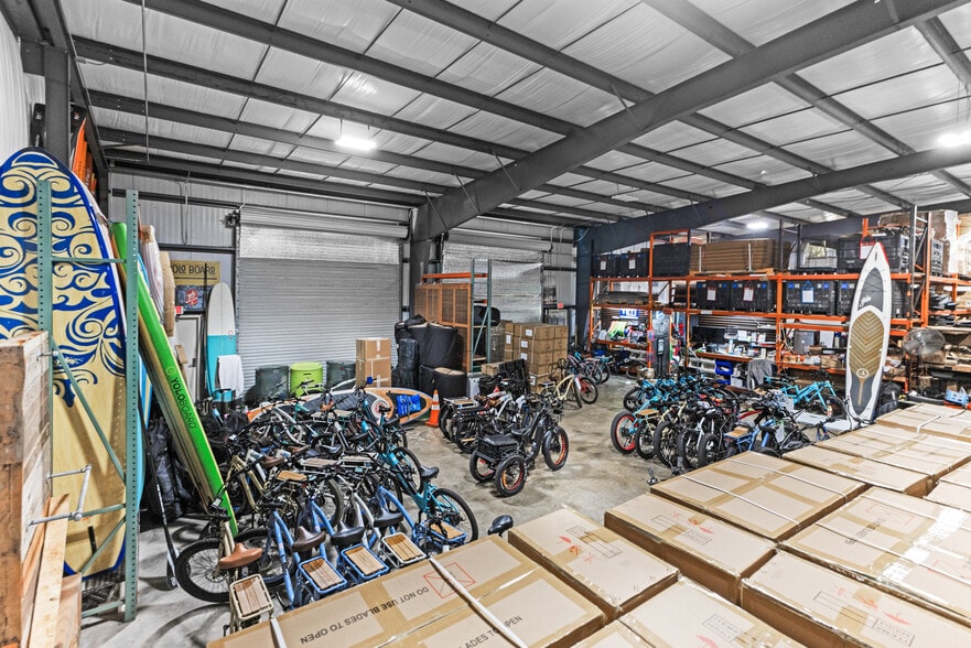 More Photos Of 73 Veterans Rd, Santa Rosa Beach Flex For Sale