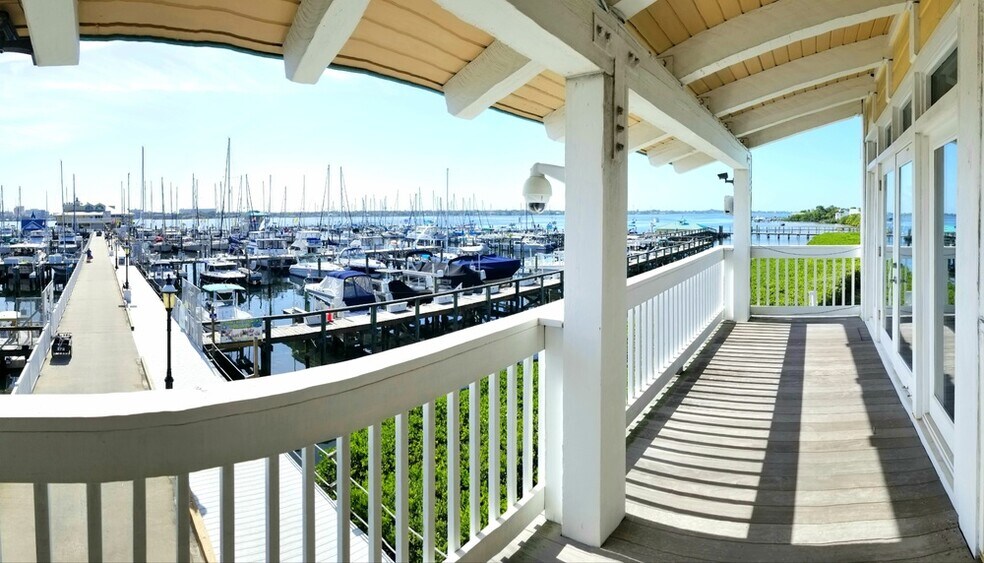 More Photos Of 1001 Riverside Dr, Palmetto Office For Lease