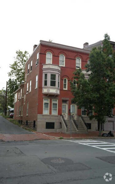 More Photos Of 196 W State St, Trenton Office Residential For Sale