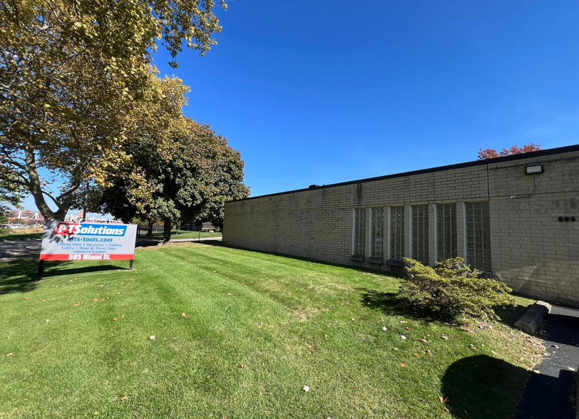 Primary Photo Of 595 Miami St, Akron Warehouse For Sale