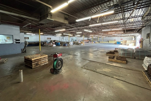 More Photos Of 2920 Industrial Ln, Garland Industrial For Lease