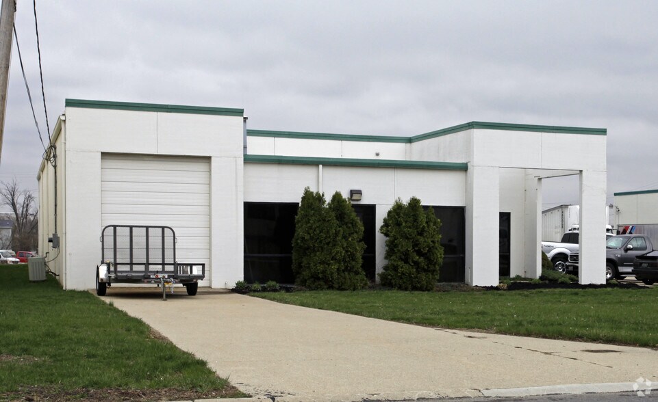 Primary Photo Of 9059 Sutton Pl, Hamilton Warehouse For Lease