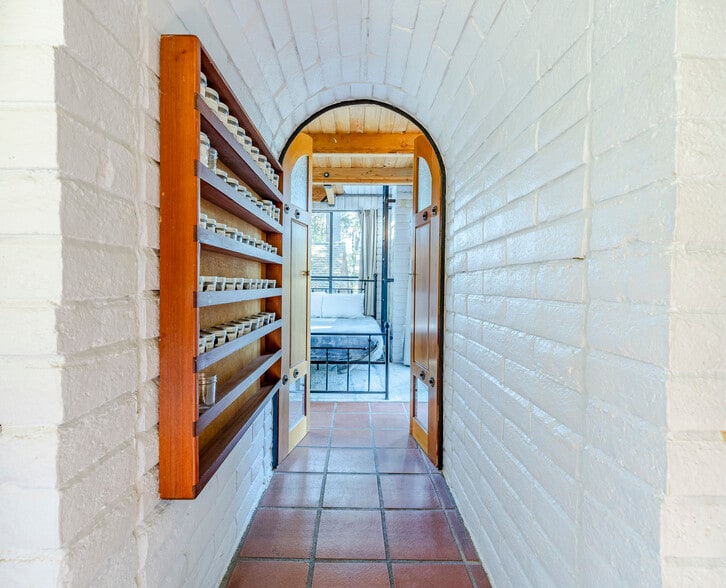 More Photos Of 1820 E 28th Ave, Eugene Multifamily For Sale