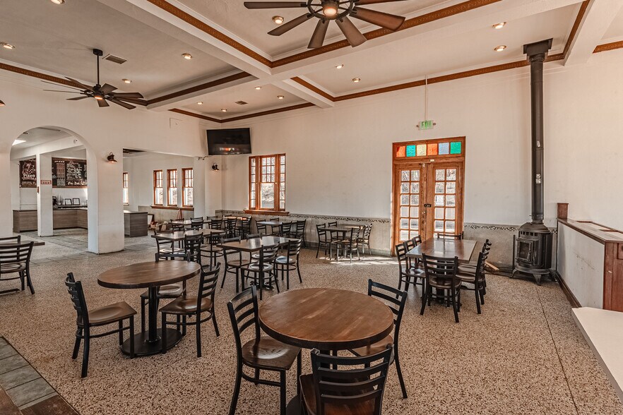 More Photos Of 516 E Elm St, Trinidad Restaurant For Sale